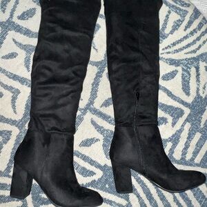 Sexy Chinese Laundry Black Suede Over the Knee Boots size 8.5